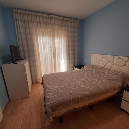 Torrevieja-Lugomar Apartman Szoba fotó